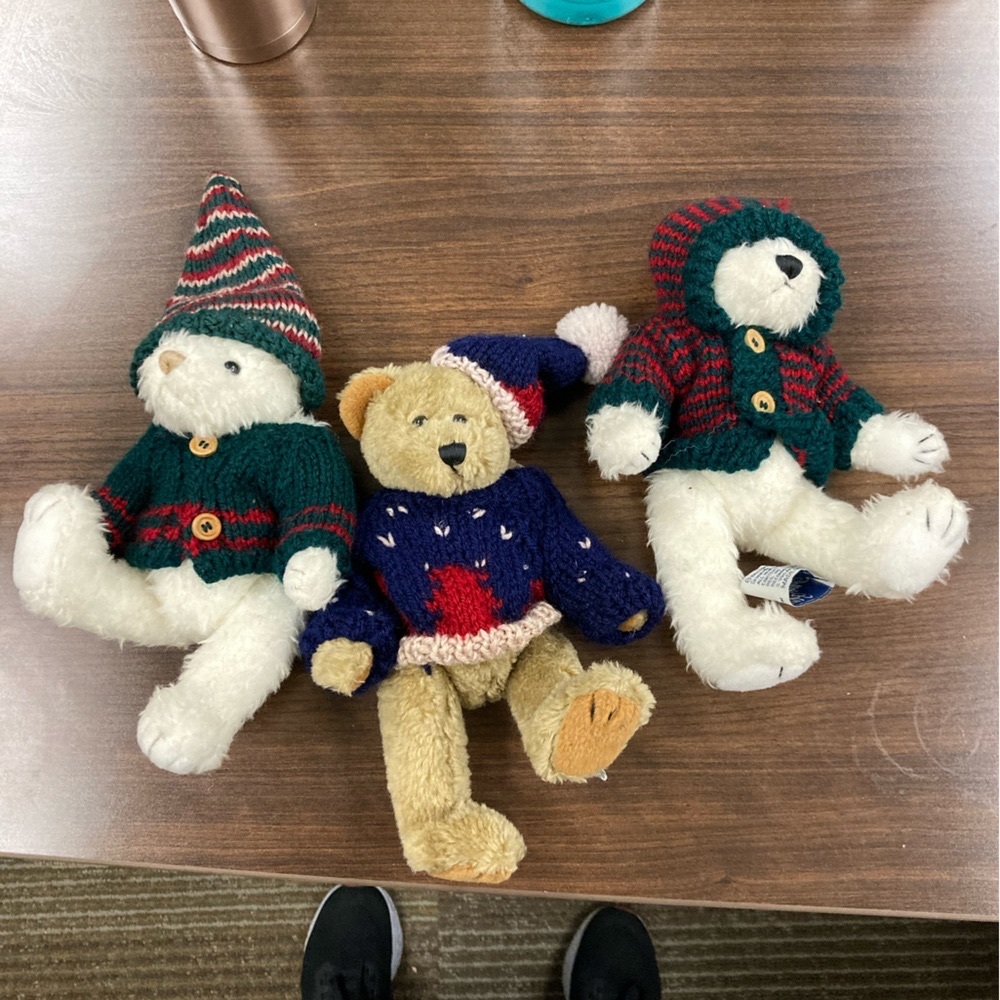 Three Cute Christmas Bears by Chrisha
